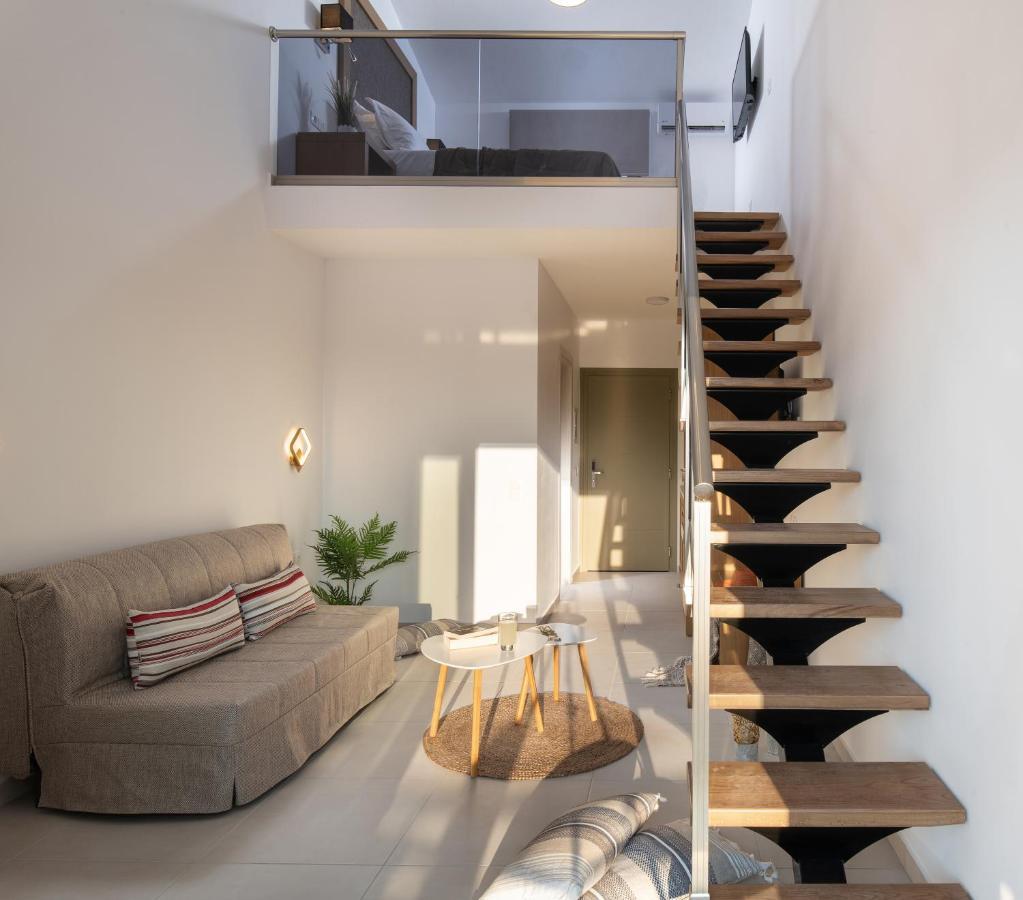 Imagine Luxury Suites Nikiti  Eksteriør billede
