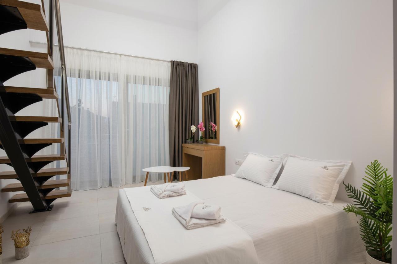 Imagine Luxury Suites Nikiti  Eksteriør billede