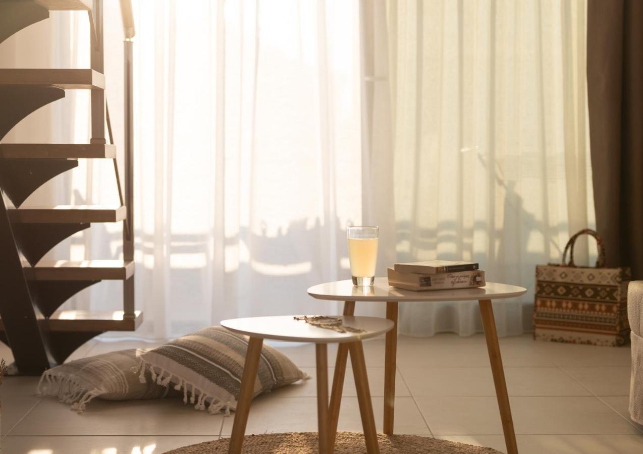 Imagine Luxury Suites Nikiti  Eksteriør billede