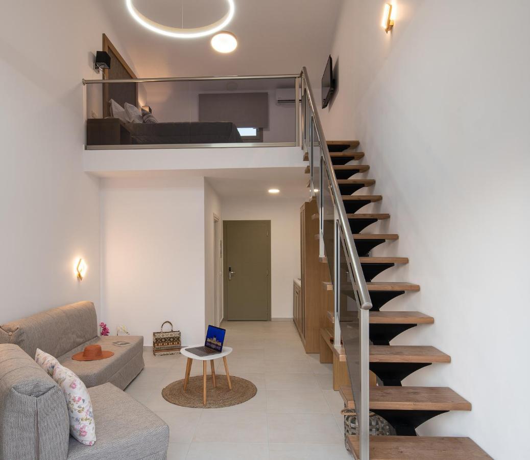 Imagine Luxury Suites Nikiti  Eksteriør billede