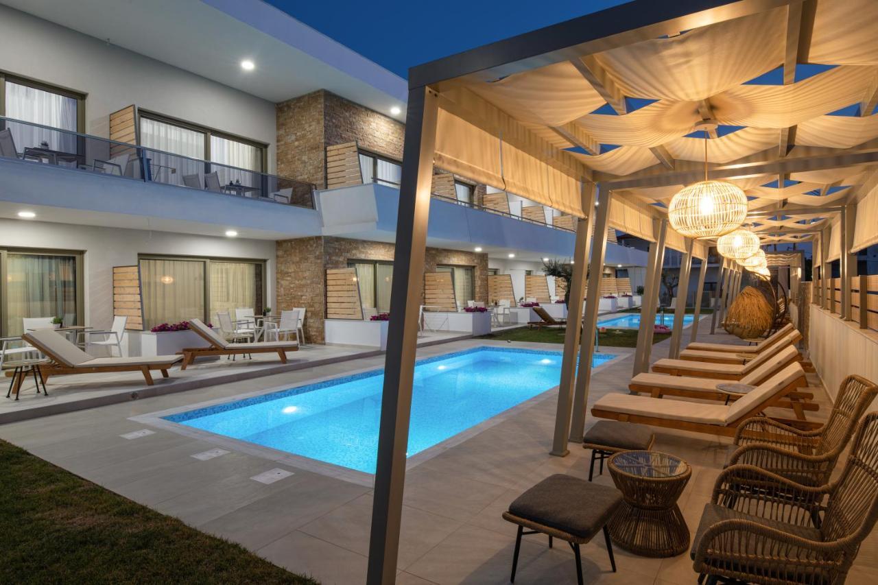 Imagine Luxury Suites Nikiti  Eksteriør billede